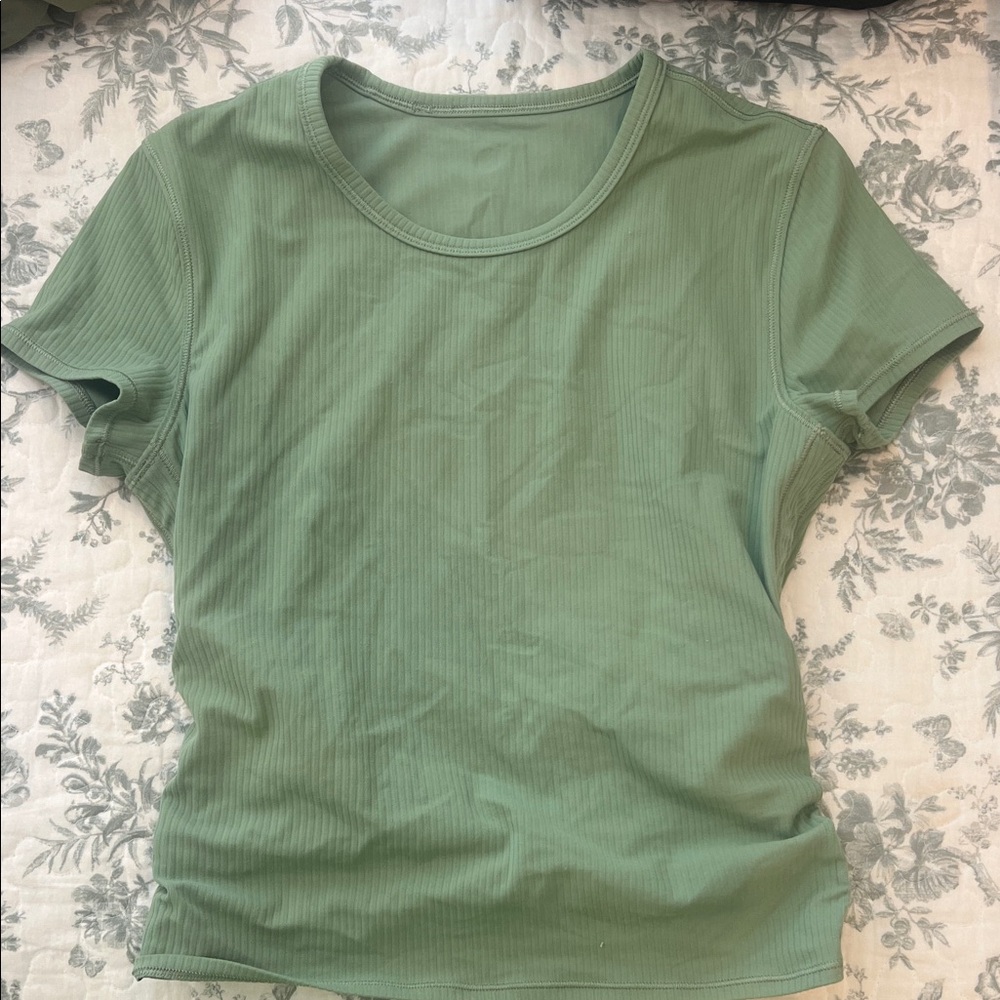 lululemon athletica Sage Green Short Sleeve Tee